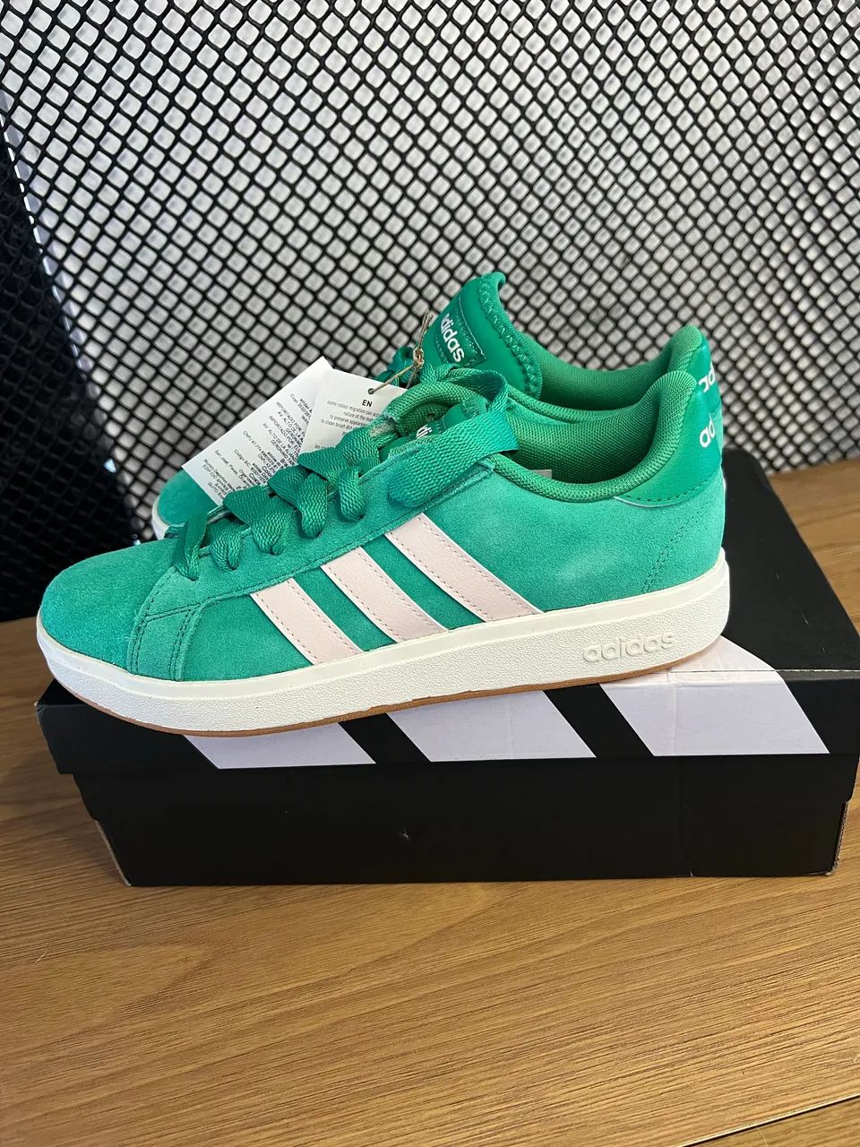 Tênis Adidas Grand Court Base Suede Feminino Original - Foto 2