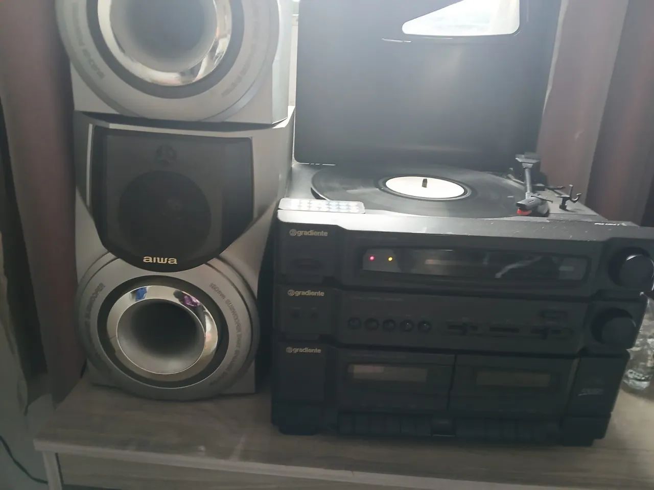Aparelho de Som Gradiente com toca discos