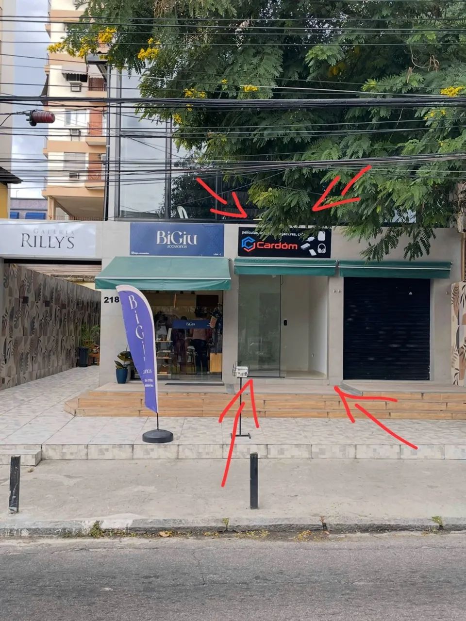 Loja Comercial na Av. Meriti 