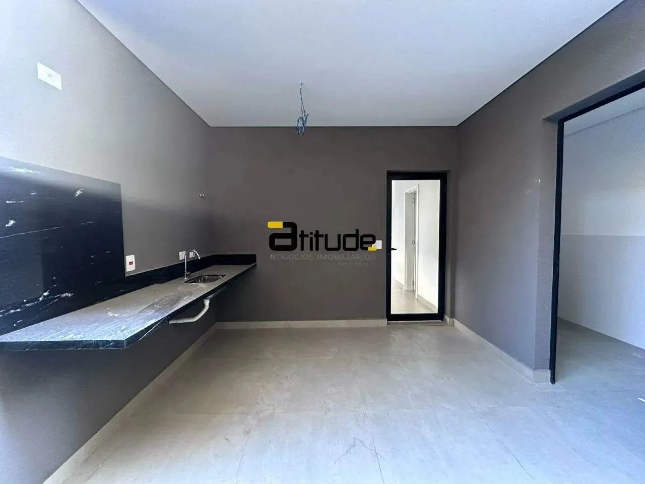 RIBEIRO DE LIMA: CASA DOS SONHOS COM ELEGÂNCIA E FUNCIONALIDADE! - Foto 4