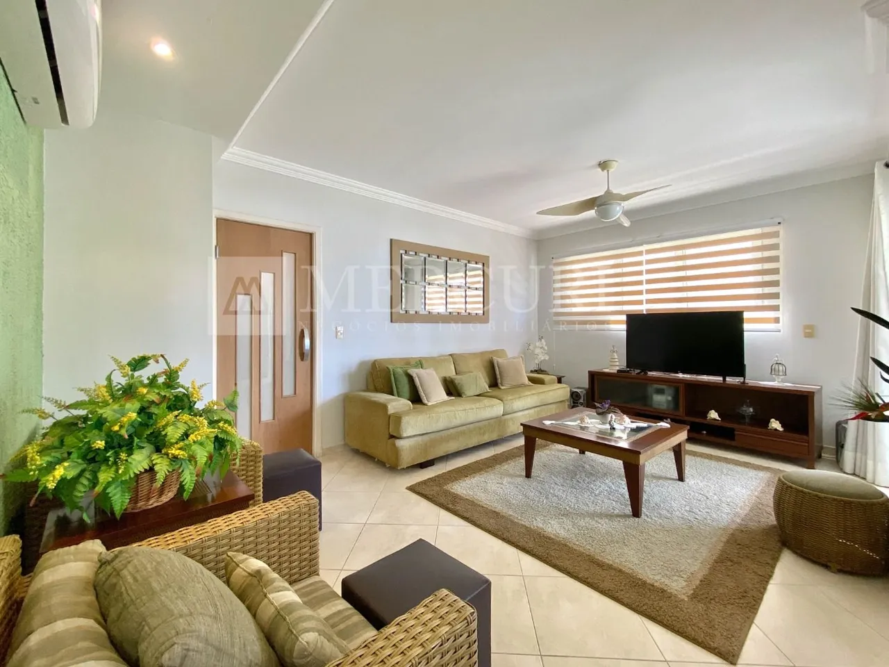 Apartamento Astúrias, 4 quartos à venda por R$ 1.500.000 - Imobiliária Guarujá