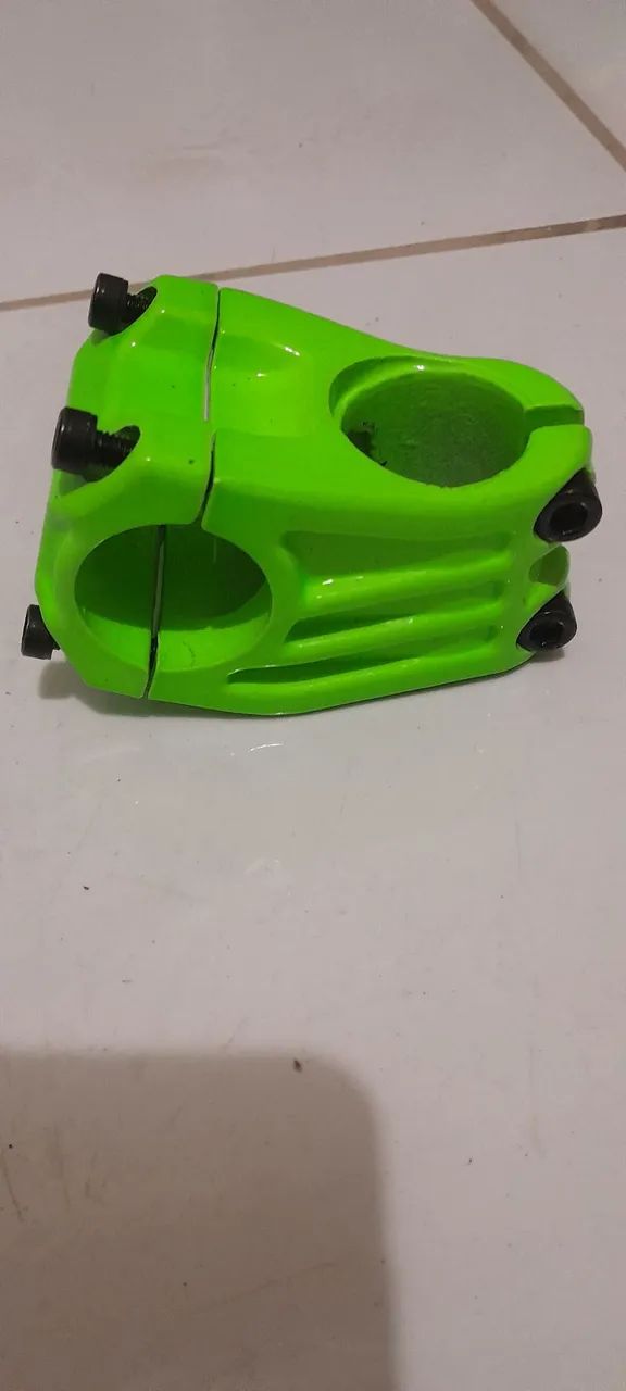 Mesinha traker GTU 31.8mmx45mm verde limão  - Foto 2