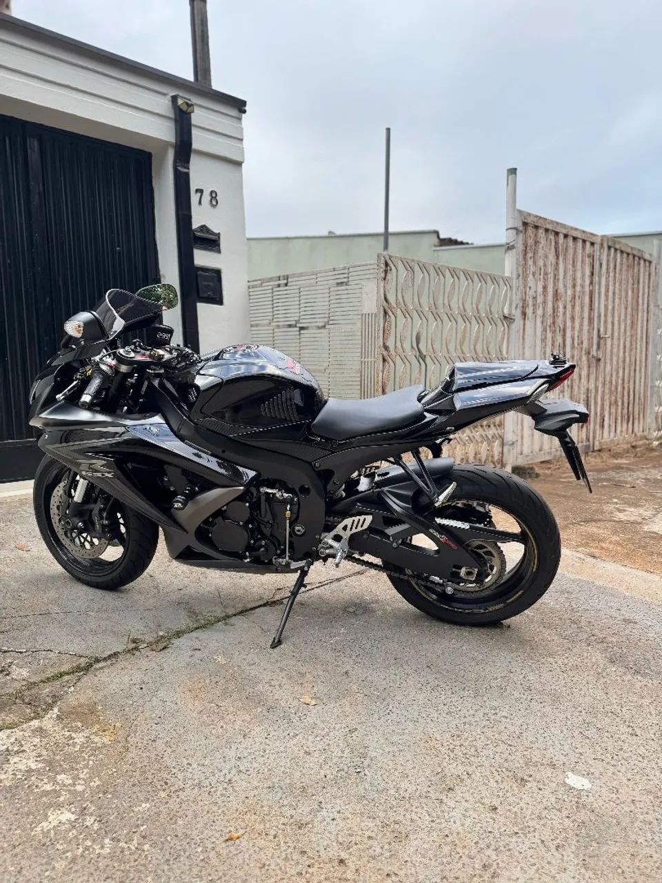 Vende-se gsxr 750cc - Foto 3