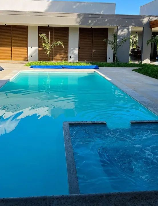 Piscina moderna para relaxar com 9x4 + infantil de brinde 