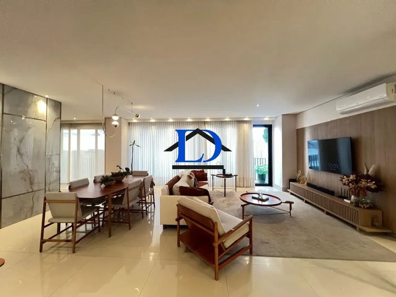 Apartamento de alto padrão no Setor Marista, Goiânia-GO: 3 quartos, 3 suítes, 2 salas, 4 b