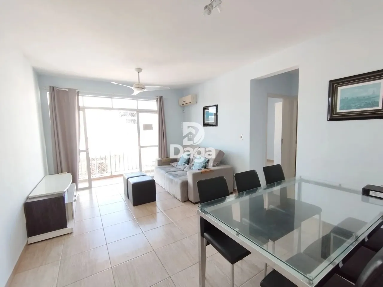 Apartamento 2 dormitórios com sacada - UFSC - Florianópolis