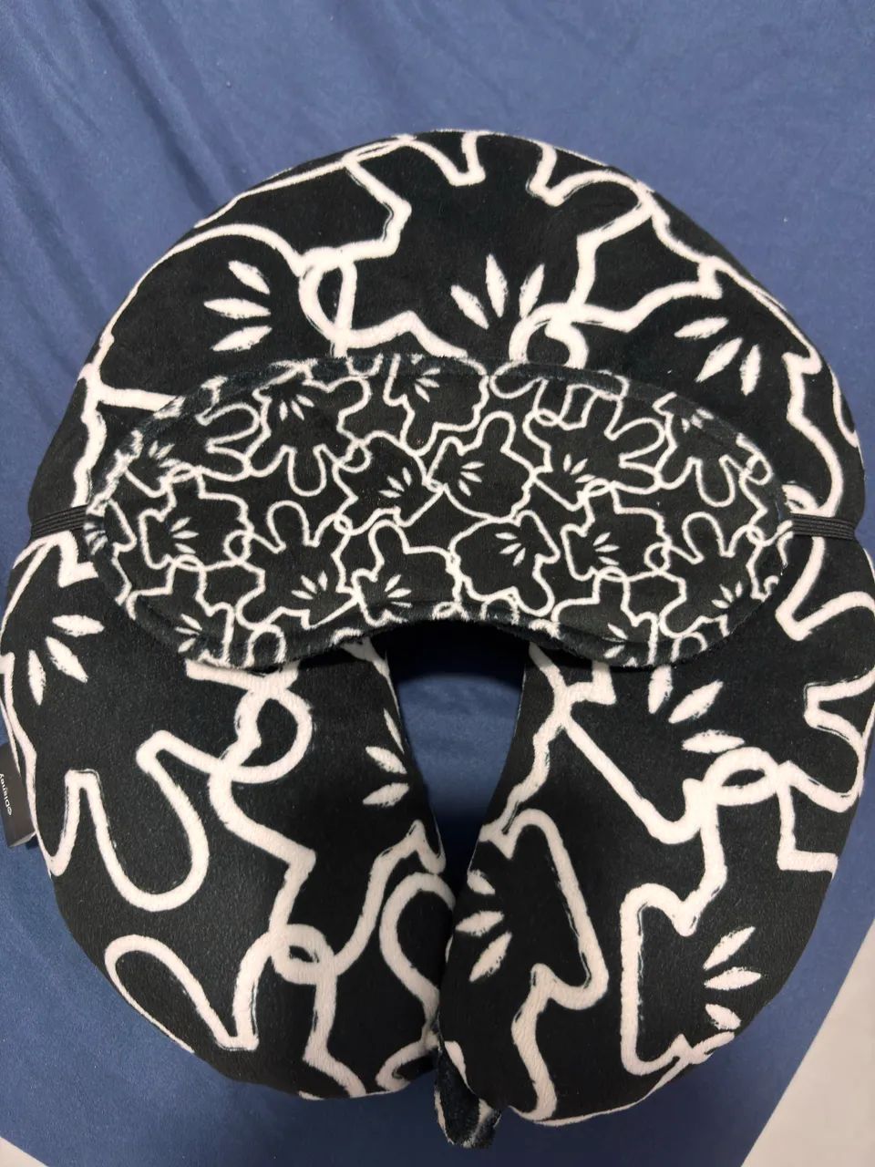 Encosto de cabeça com mascara de dormir renner - Foto 2