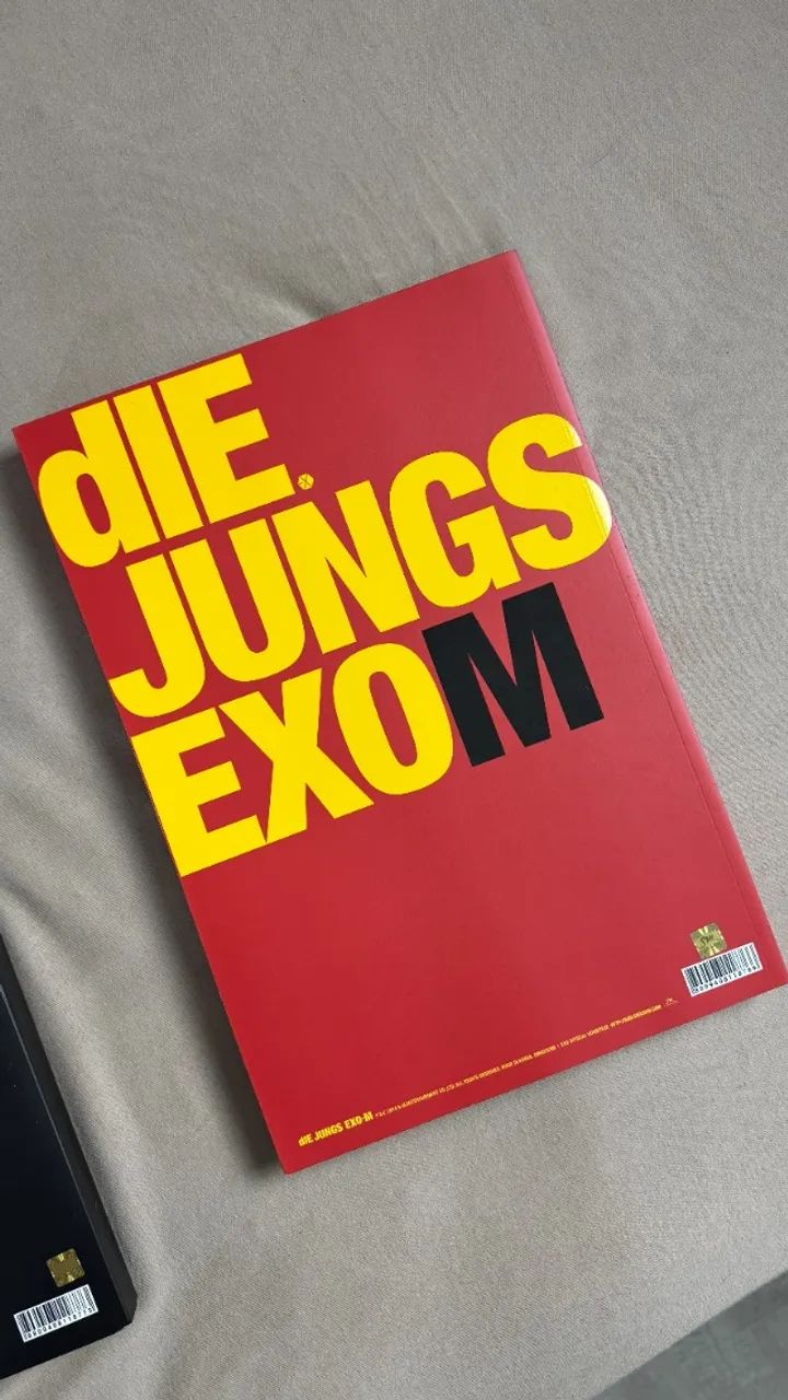 EXO DIE JUNGS - Photobook + DVD - CDs, DVDs etc - Velha, Blumenau