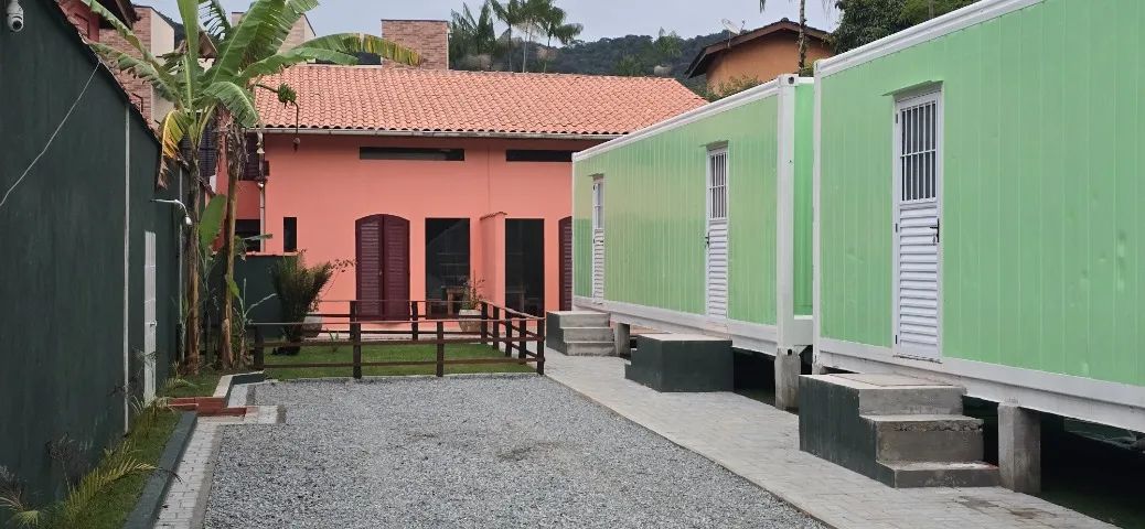 Casa/chalés em Boiçucanga, Ano novo e temporada. 6 pessoas. Próximo ao Krill.