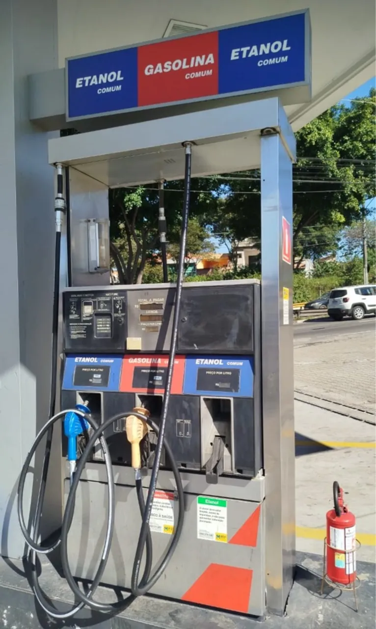 Bomba de combustível para posto