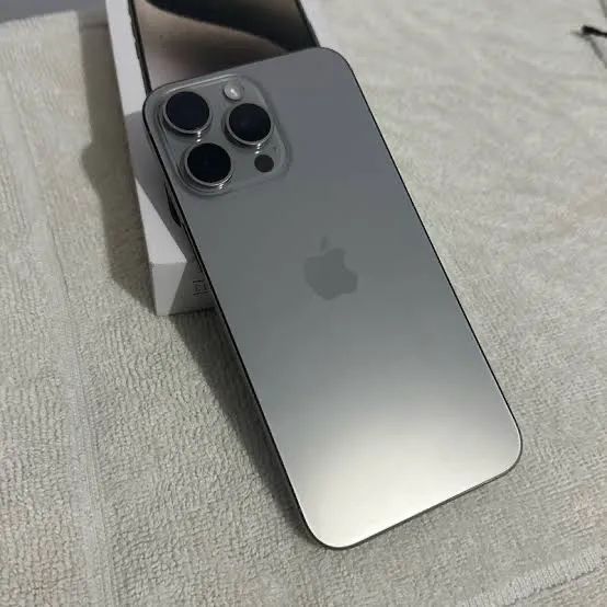 iPhone 15 Pro Max 256GB IMPECÁVEL 
