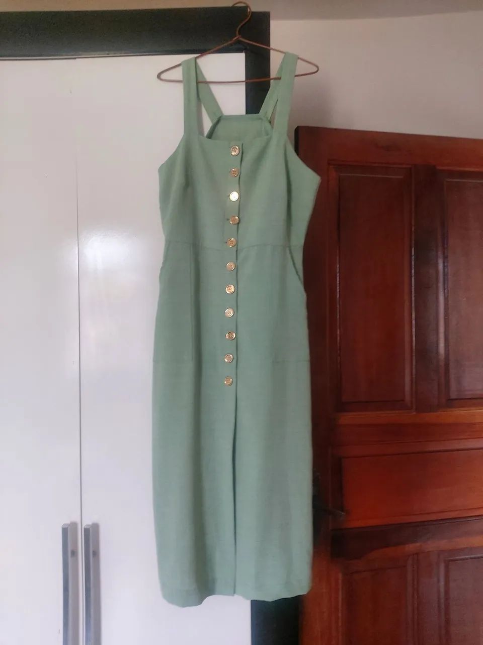 Vestido verde com Botões Dourados - Foto 2
