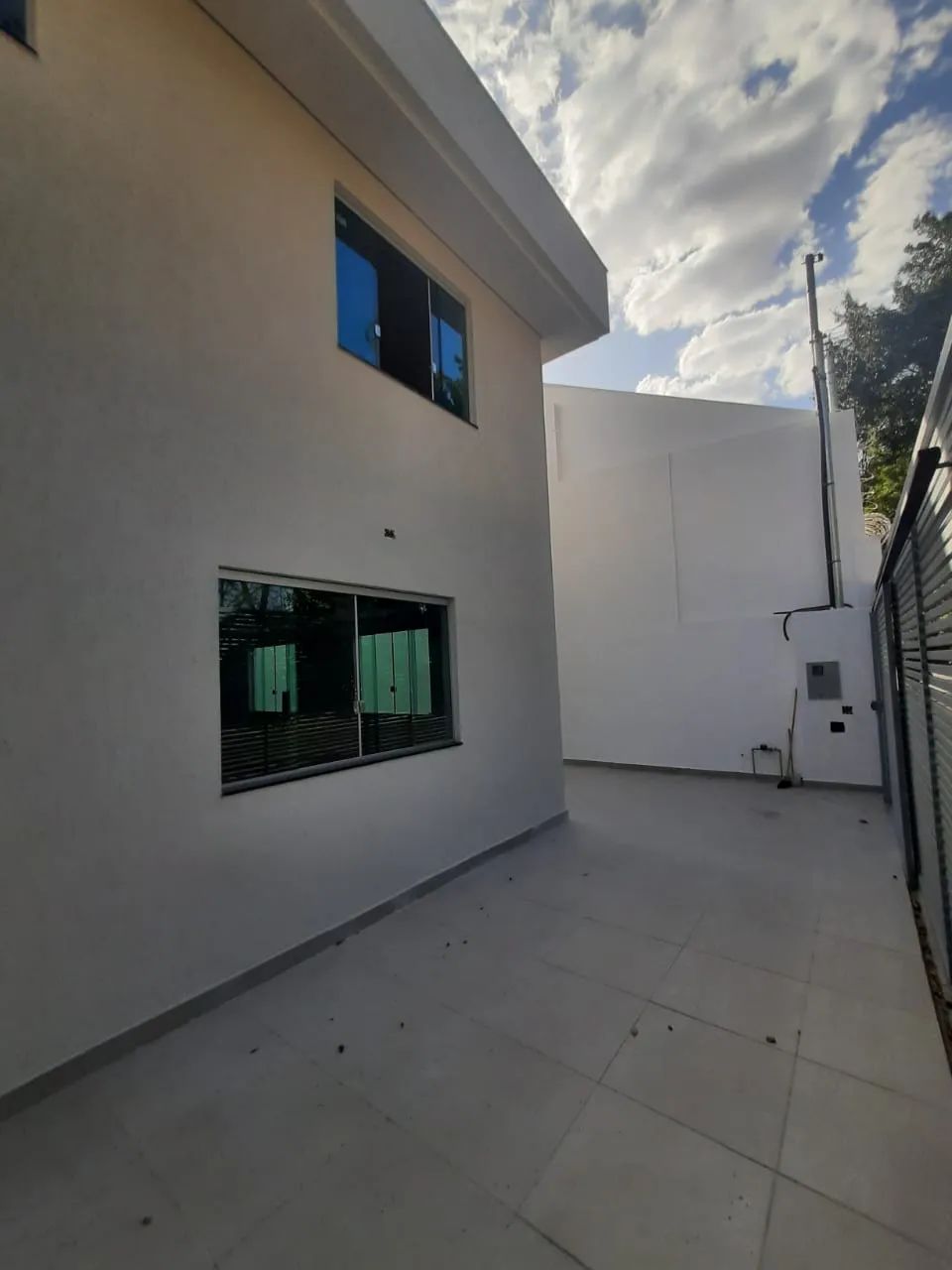 Casa para venda tem 120 metros quadrados com 3 quartos em Itapoã - Belo Horizonte - MG - Foto 2