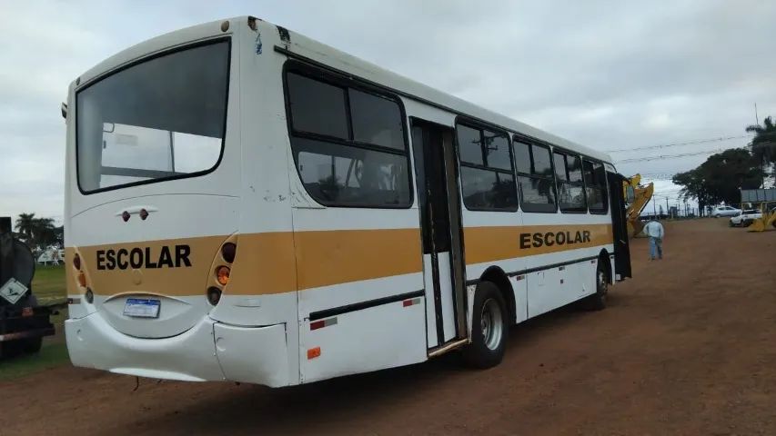 Ônibus  Escolar Volkswagen 180cv Ano 2006 - Foto 4