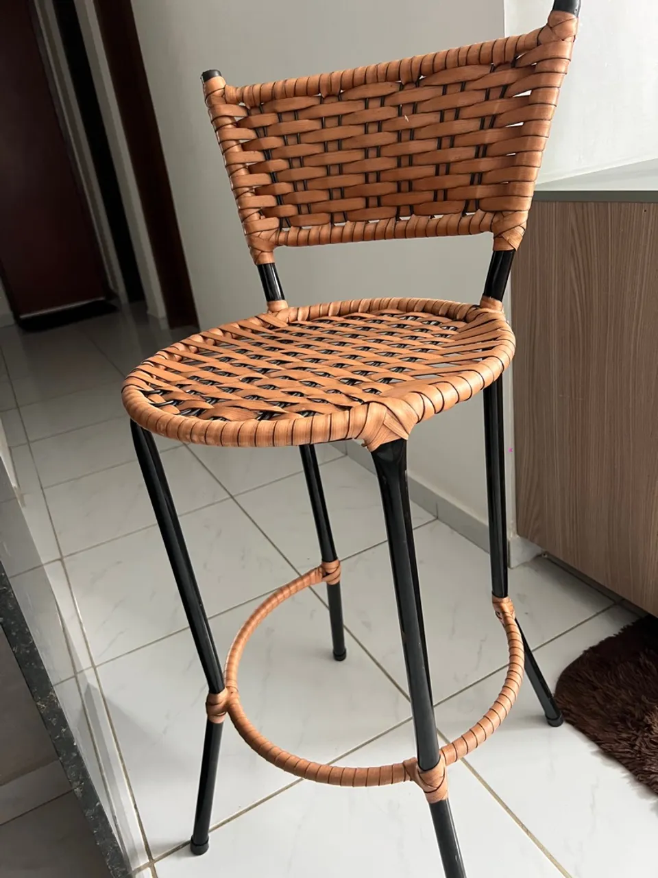 Banqueta nova 150 reais