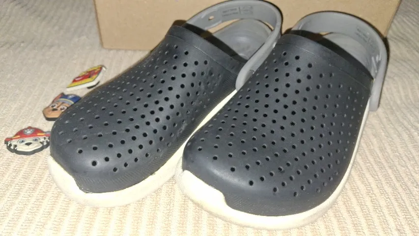 Crocs original infantil 6 a 8 anos