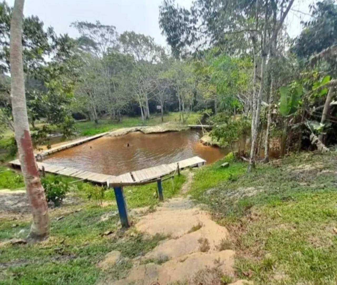VENDO ESTÁ CHACARA.
