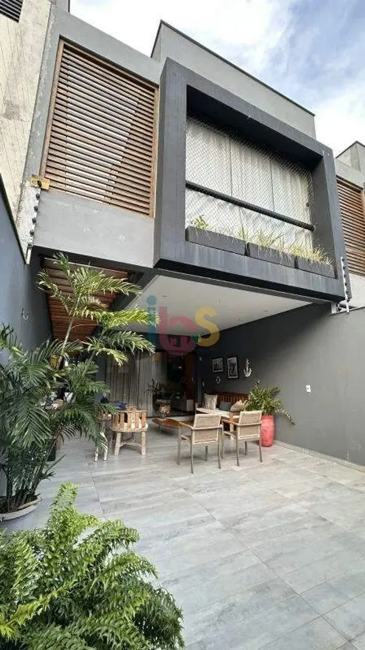 Casa na Praia dos Milionários