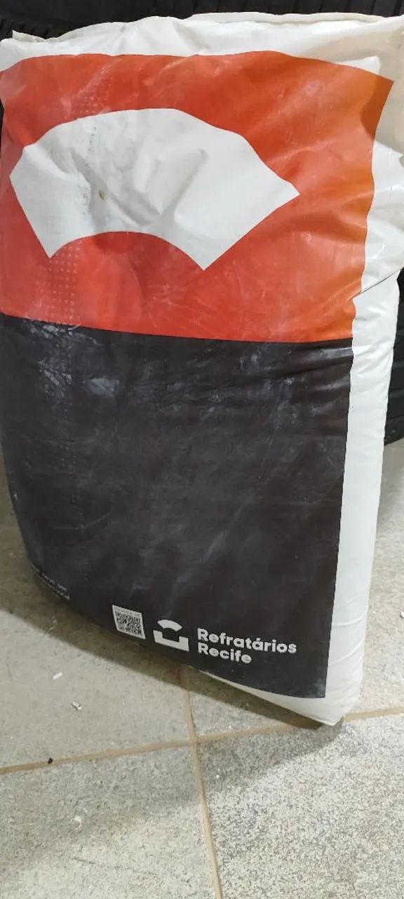 Massa para tijolo refratário - 1 saco Grande lacrado + 1 saco aberto quase metade