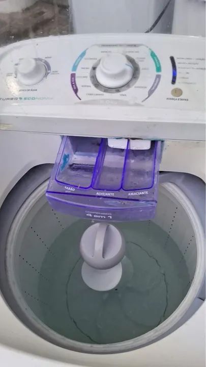 Máquina de Lavar Electrolux 8 kg seminova  - Foto 2