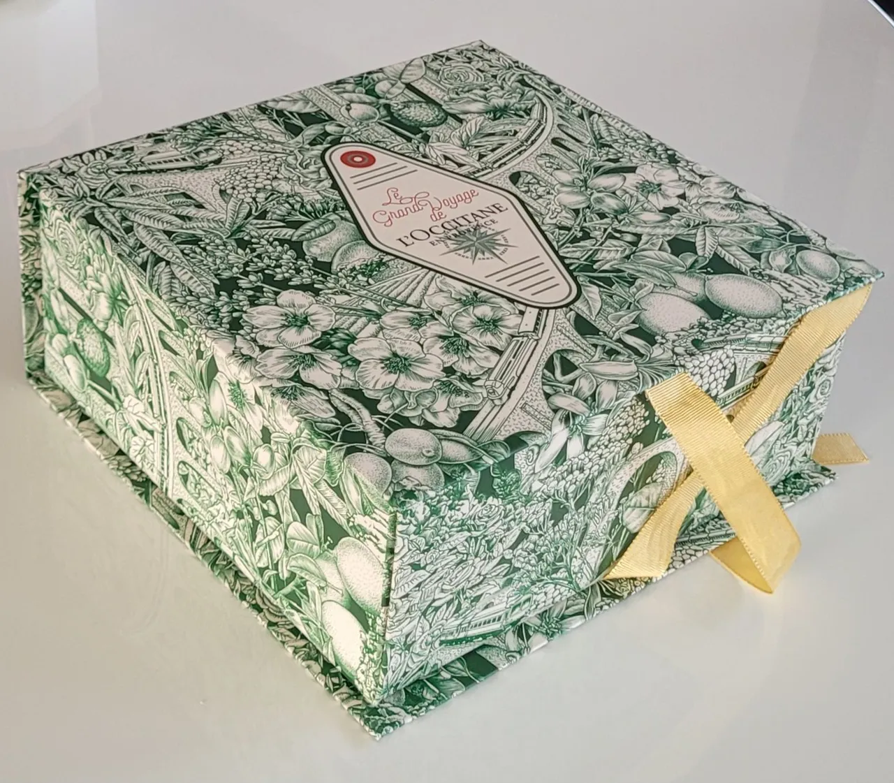 Caixa de presente L'Occitane Le Grand Voyage