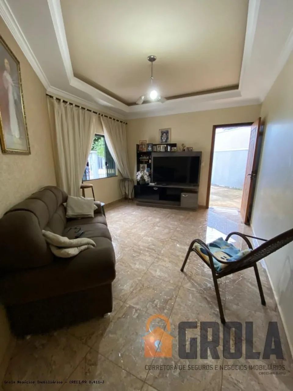 Casa para Venda em Campo Mourão, Jardim Flora, 4 dormitórios, 1 suíte, 2 banheiros, 4 vaga - Foto 5