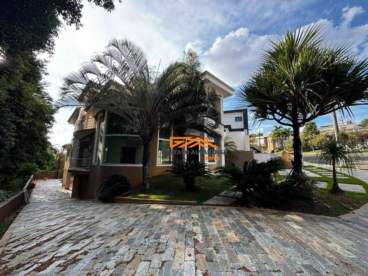 Casa com 5 Suítes 447 m² - venda por R$ 3.000.000 ou aluguel por R$ 15.392/mês - Vila Mari - Foto 2