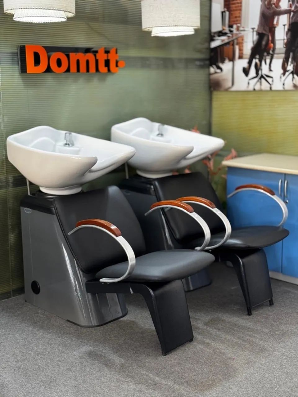 Cadeira Lavatório Ferrante Cuba de Louça 