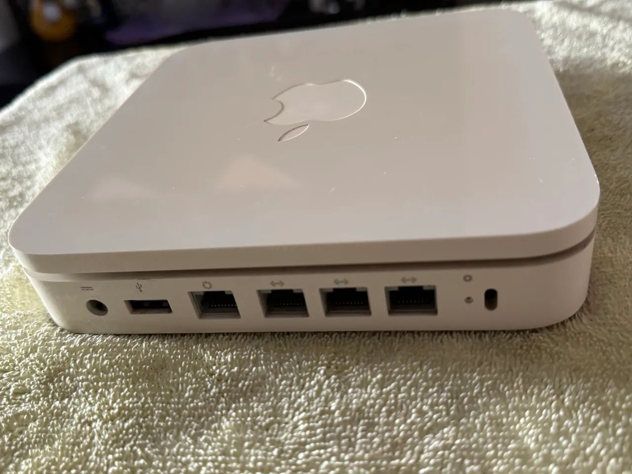 Modem/Roteador/Repetidor Apple AirPort Extreme