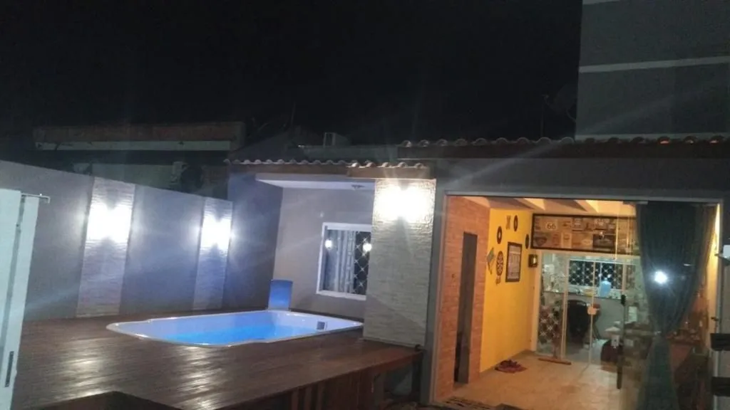 Casa para temporada com piscina
