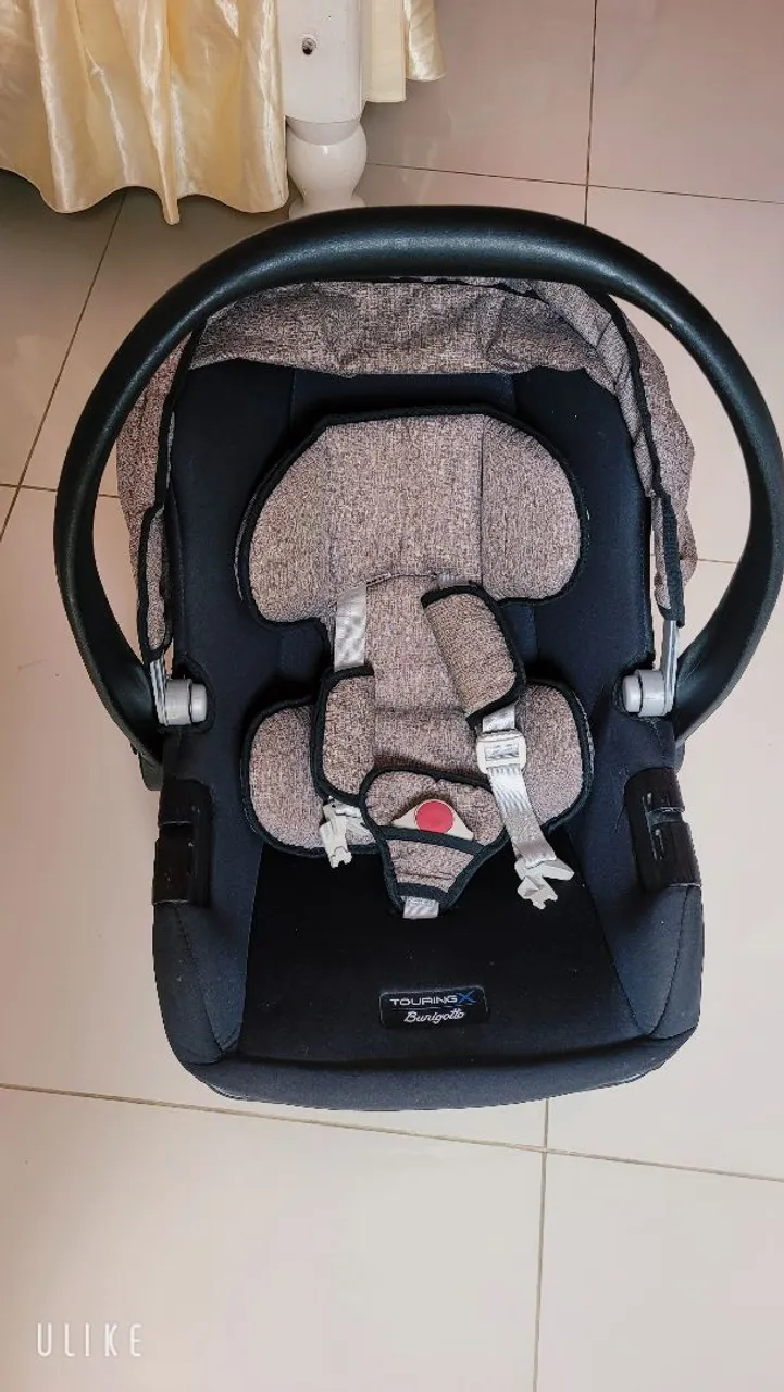Bebê conforto Burigotto Touring X