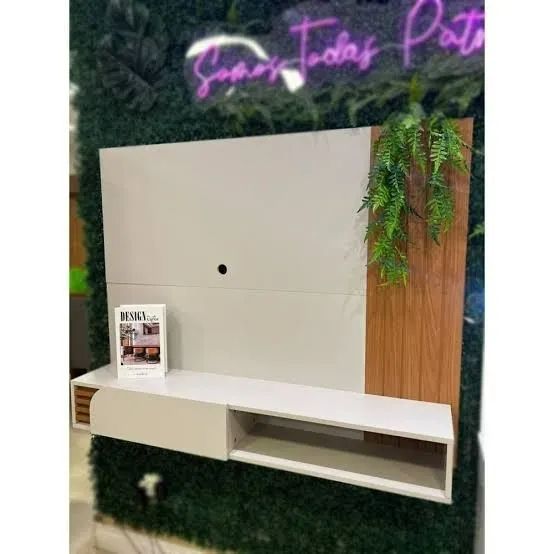  Home Suspenso Jurere Para Tv De 50 Polegadas Portas Basculante Ripado Freijó Off White