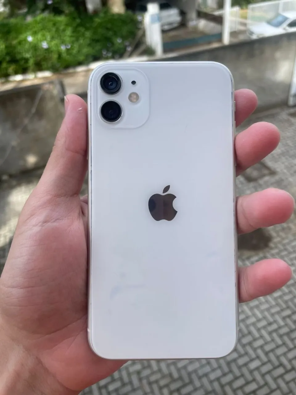 iPhone 11