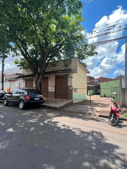Casa em Bairro Comercial e Residencial - Jardim Independência, 295,6m2