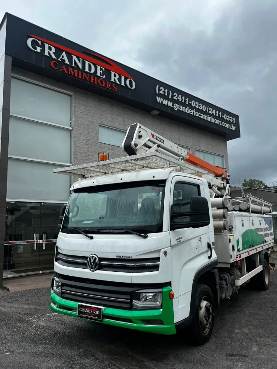 9-170 DELIVERY 2P (DIESEL)(E5)