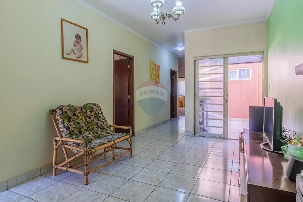 Ótima casa no Jardim Floridiana de 3 Quartos com Suíte! - Foto 3