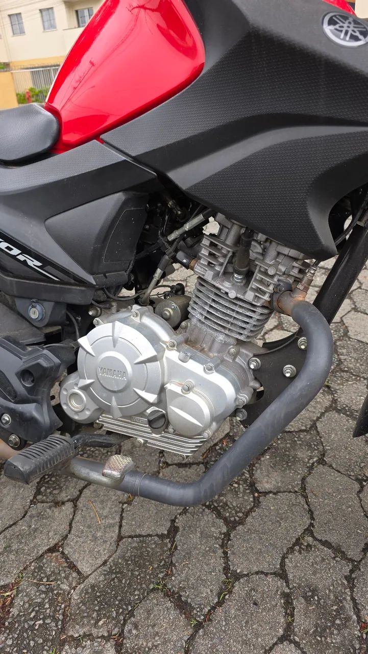 YAMAHA YBR  - Foto 3