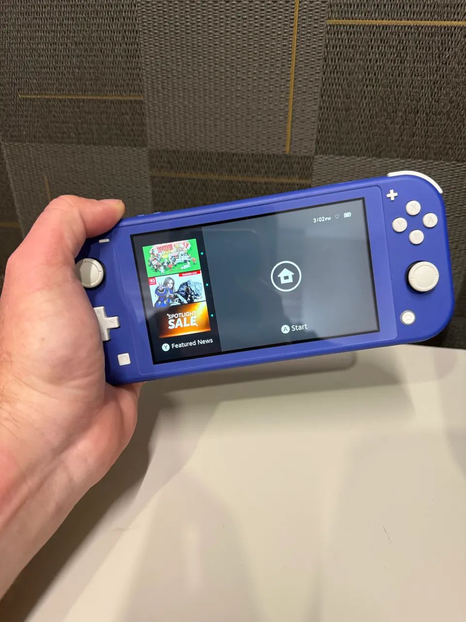 Nintendo Switch Lite Azul - Impecável - Original - Com Carregador
