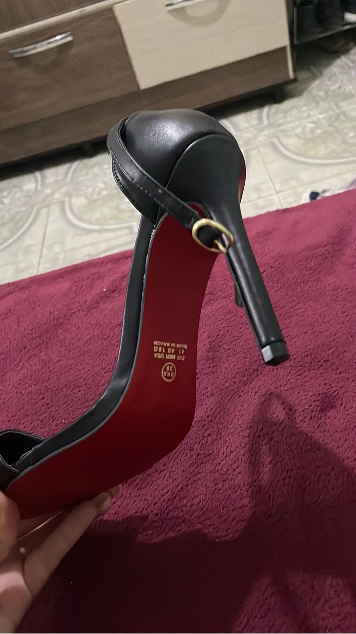Vendo salto solado vermelho  - Foto 2