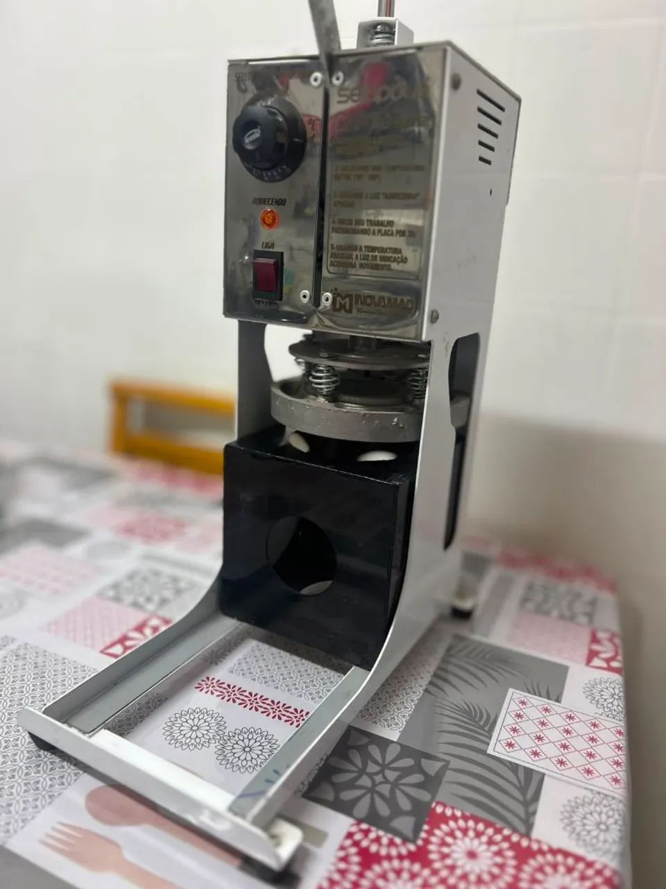 Seladora de copos plástico