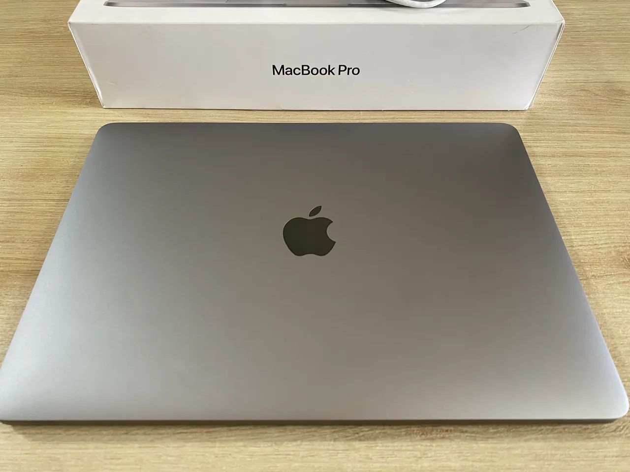 MacBook Pro M1 2020 Space Gray | 8GB | 256GB SSD | Bateria 88