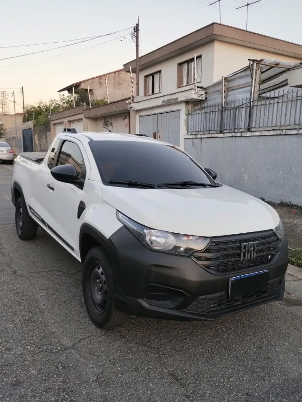 Fiat Strada Endurance 1.4 Flex 8V CS Plus 2021 - Foto 3