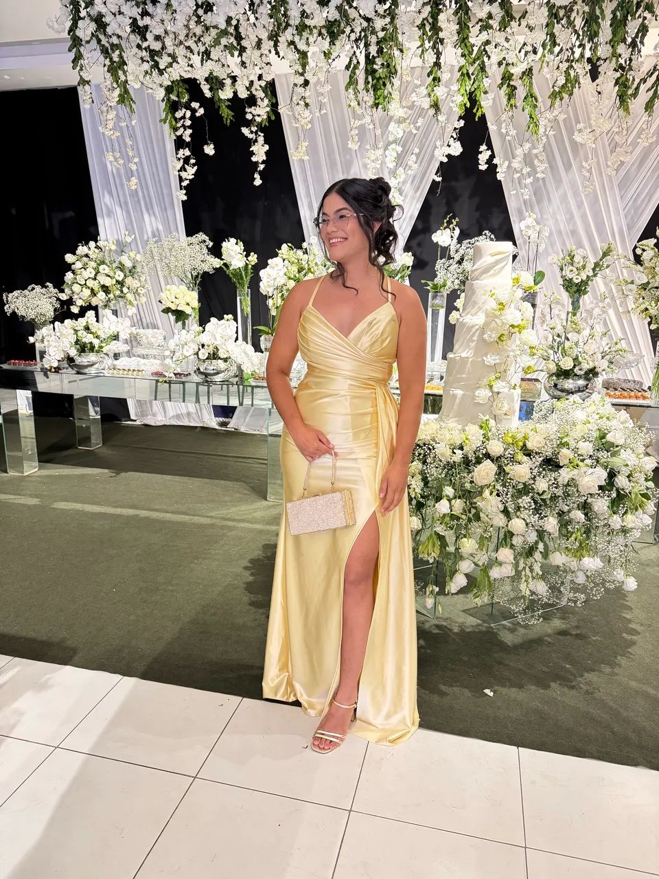     Vestido de Festa Feminino - Elegante e Sofisticado