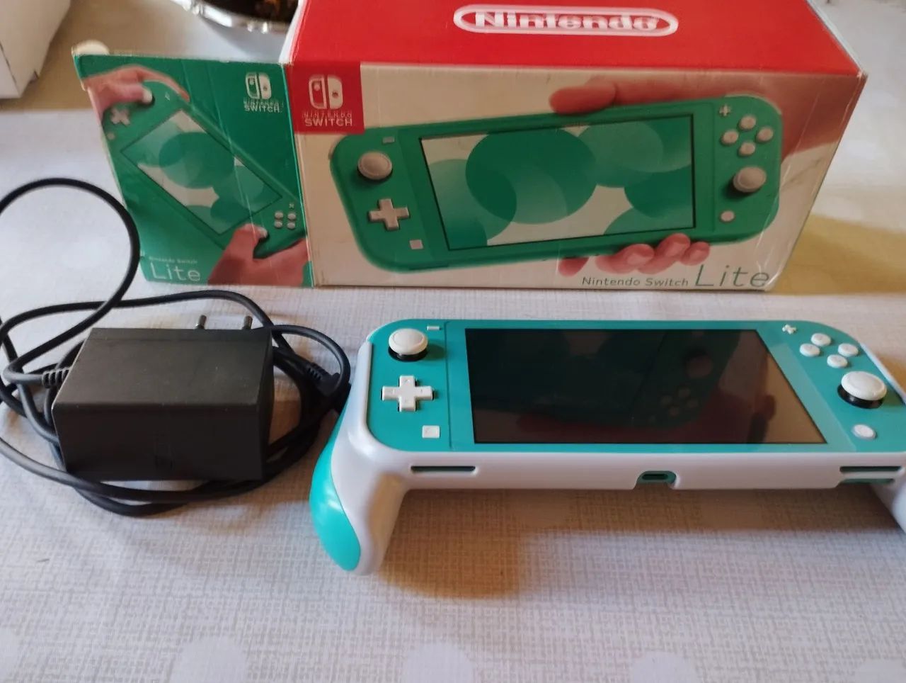 Nintendo switch lite D.E.S.B.L.O.Q.U.E.A.D.O - Consoles de Vídeo