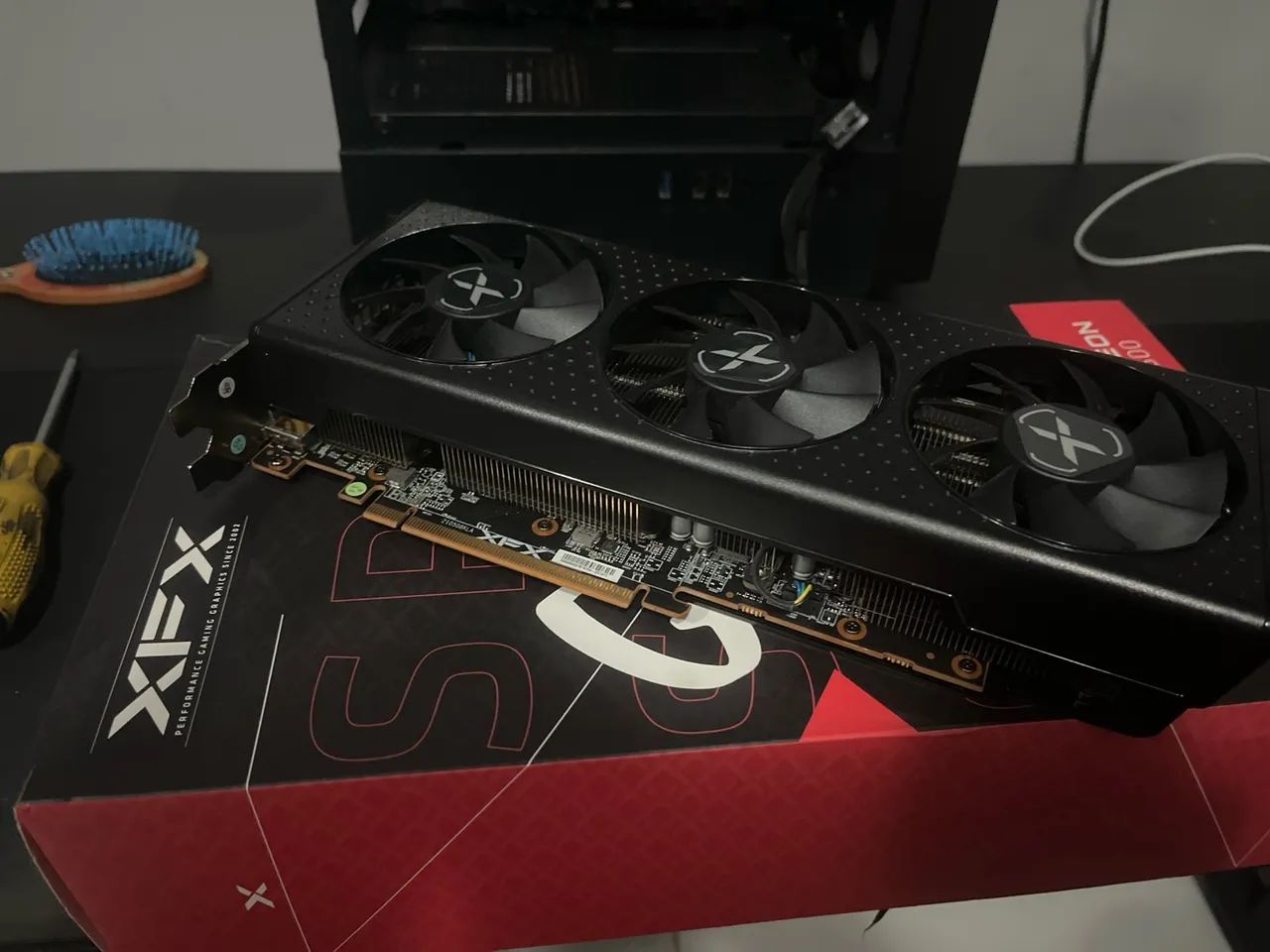 RX 7600 8Gb