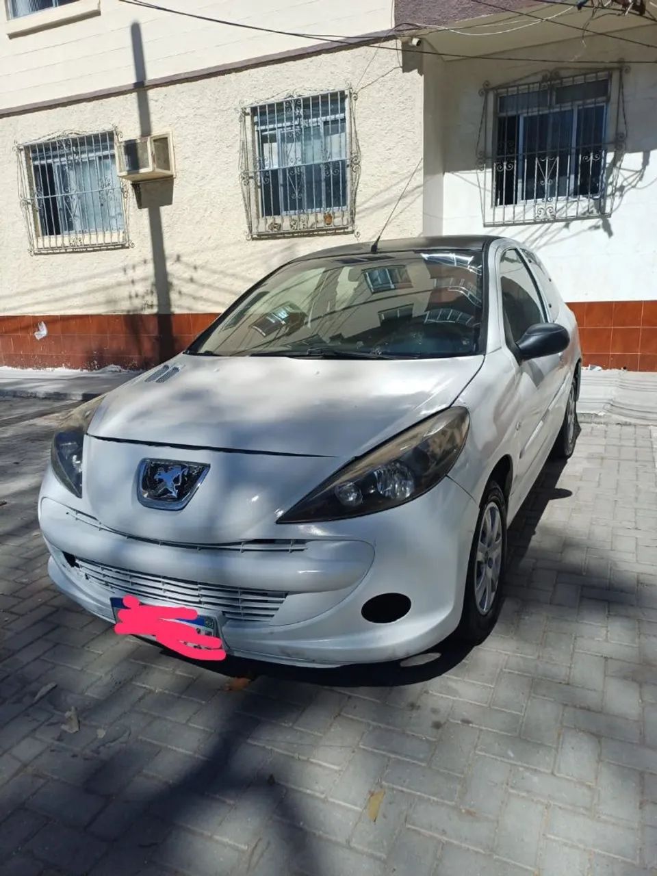 Peugeot 207 XR 1.4 FLEX 8V 3P 2013