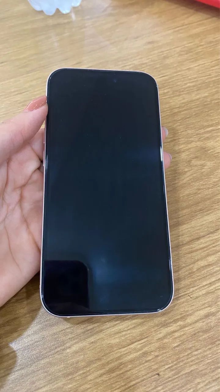 Iphone 15 128gb bateria 89% - Foto 3
