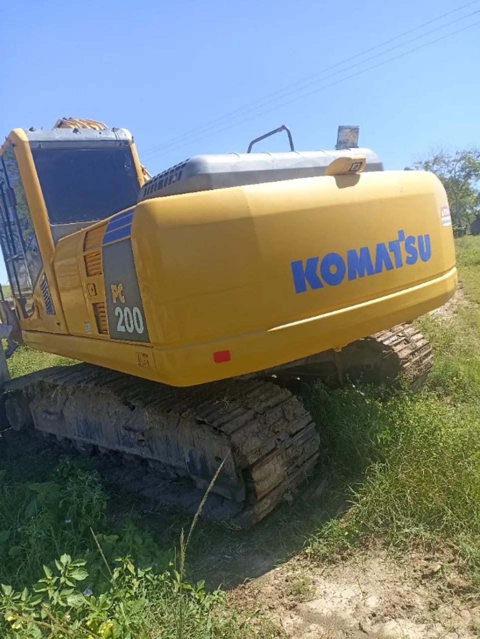 Escavadeira komatsu 