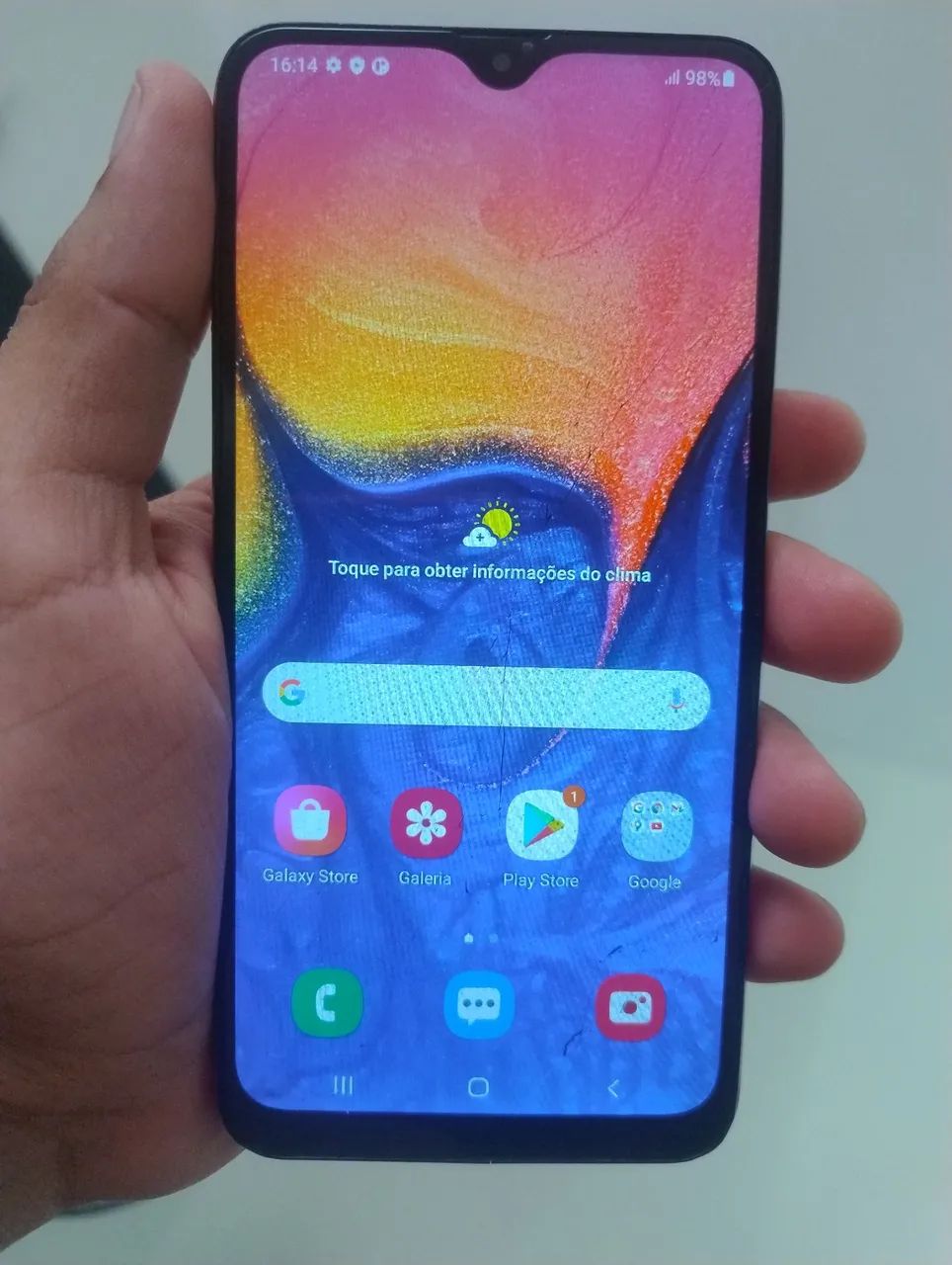 Celular A10 150$