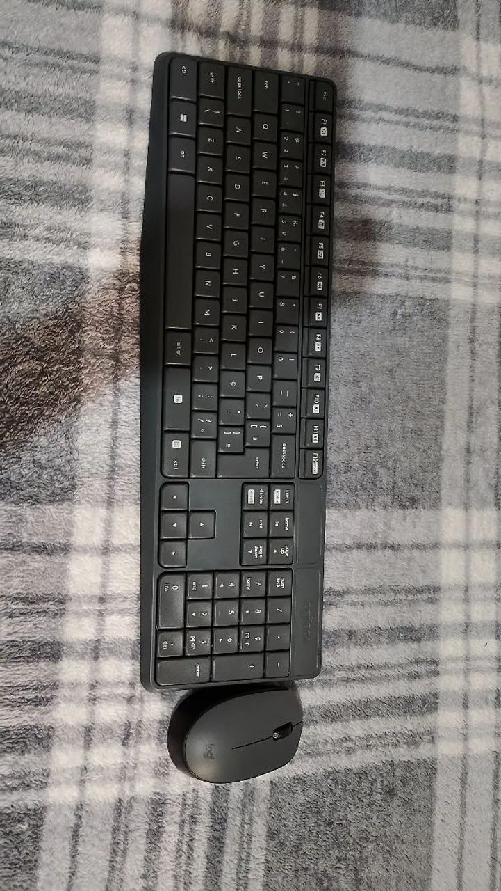 Teclado e mouse Logitech mk 235  - Foto 2